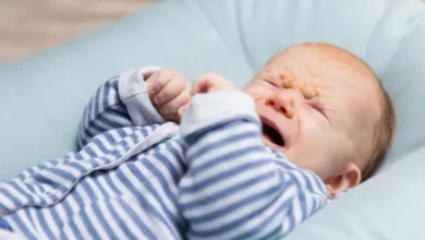 علاج الارتجاع الصامت عند الرضع