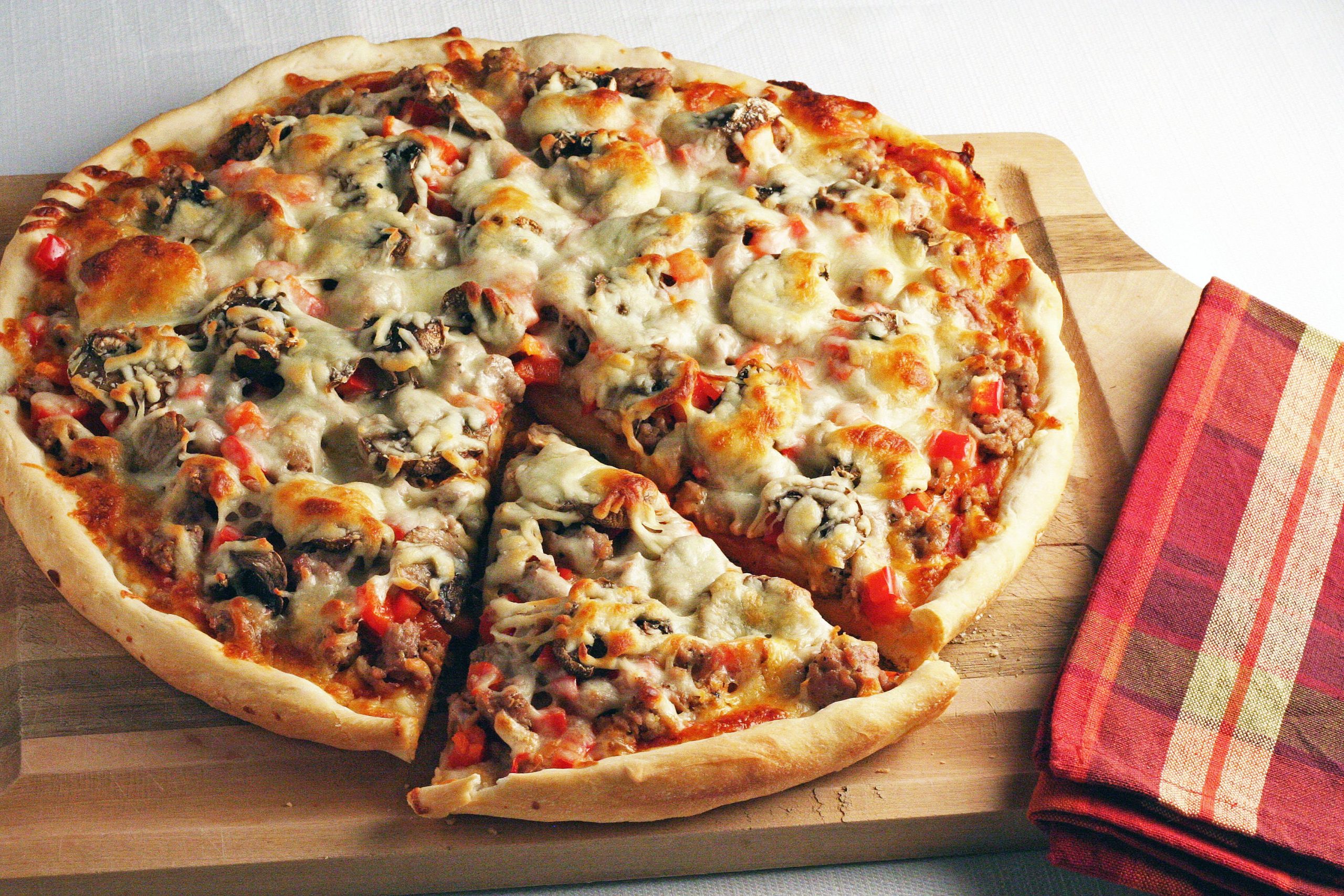 طريقة عمل البيتزا الصيامي بالخضروات