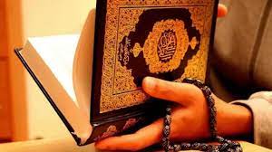 حُكم خَتم القرآن في ثلاثة أيّام